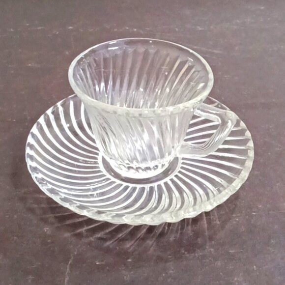 Vintage Federal Glass "DIANA" Swirl Clear Demitasse Coffee / Tea Cup and‎ Saucer - Picture 1 of 7